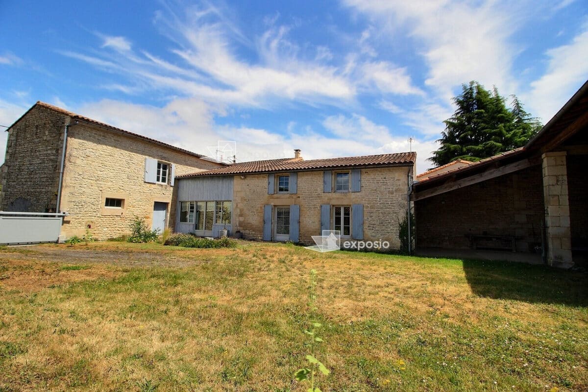 Maison 5 pièces 150 m² · à Chauray · 150 m² · 277 000 €