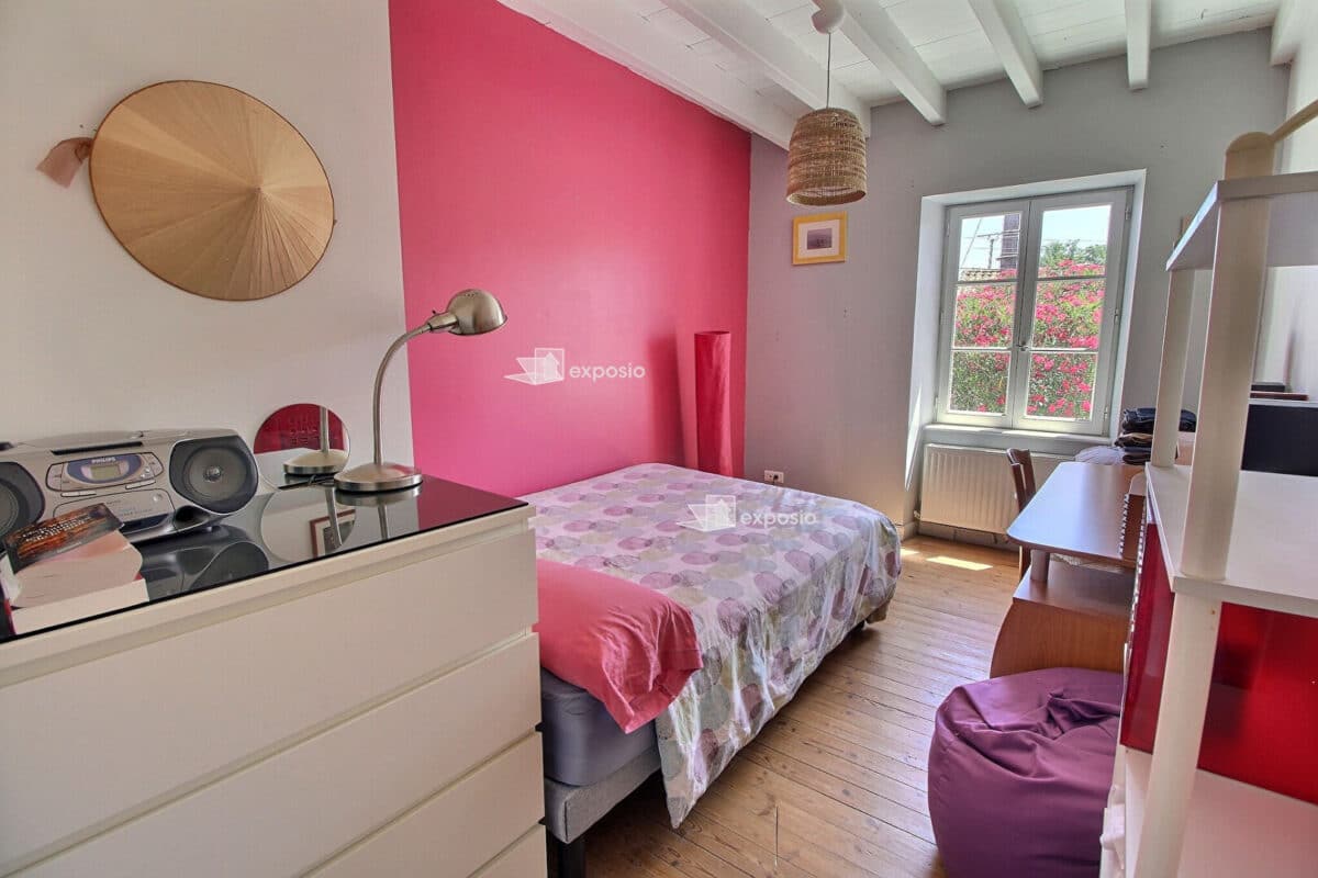 Maison 4 pièces 130 m² · à Niort · 130 m² · 260 000 €