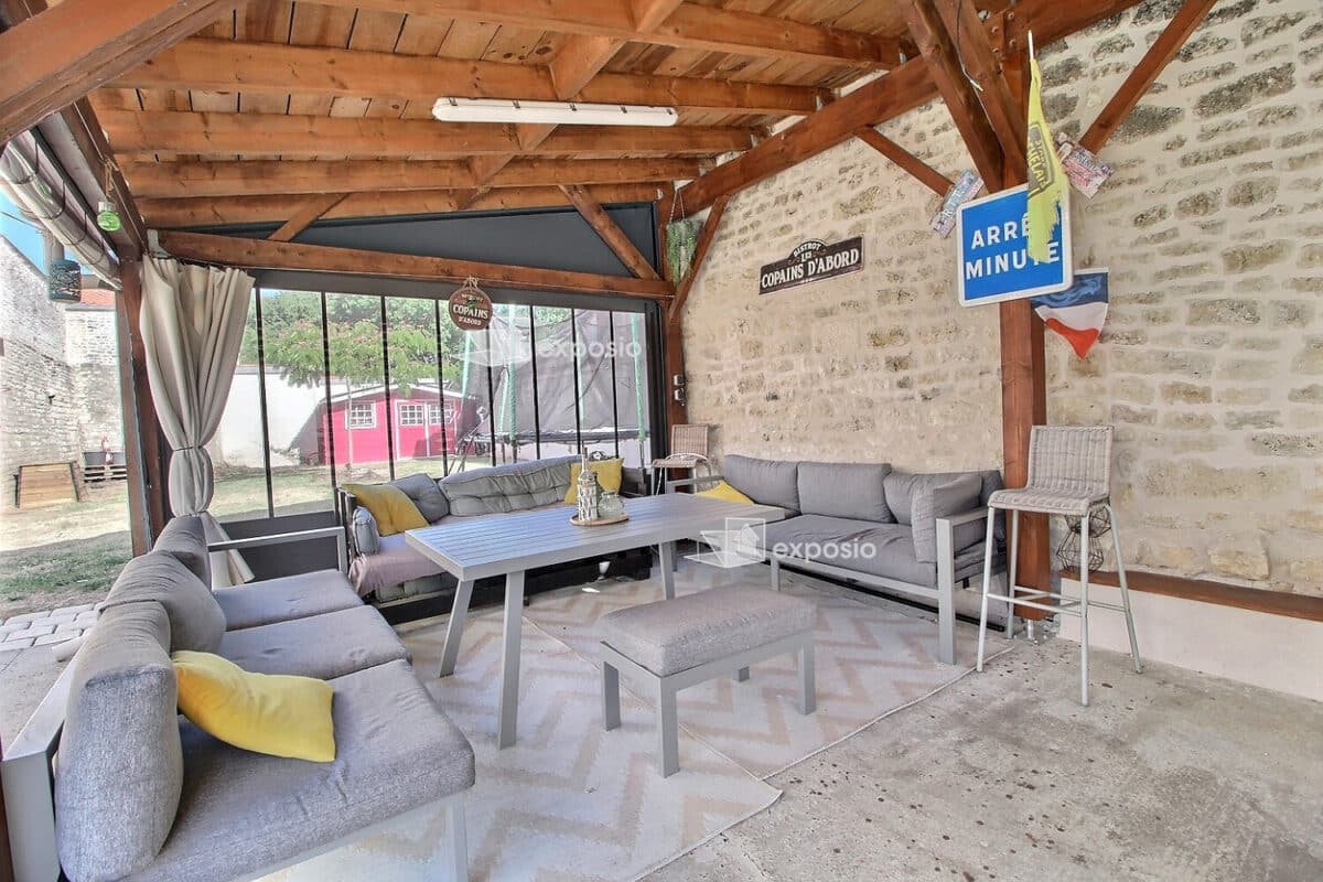 Maison 6 pièces 193 m² · à Chauray · 193 m² · 399 900 €