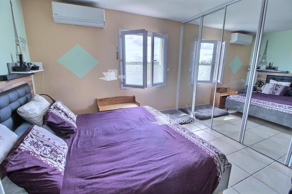 Maison 6 pièces 205 m² · à Brûlain · 205 m² · 265 200 €